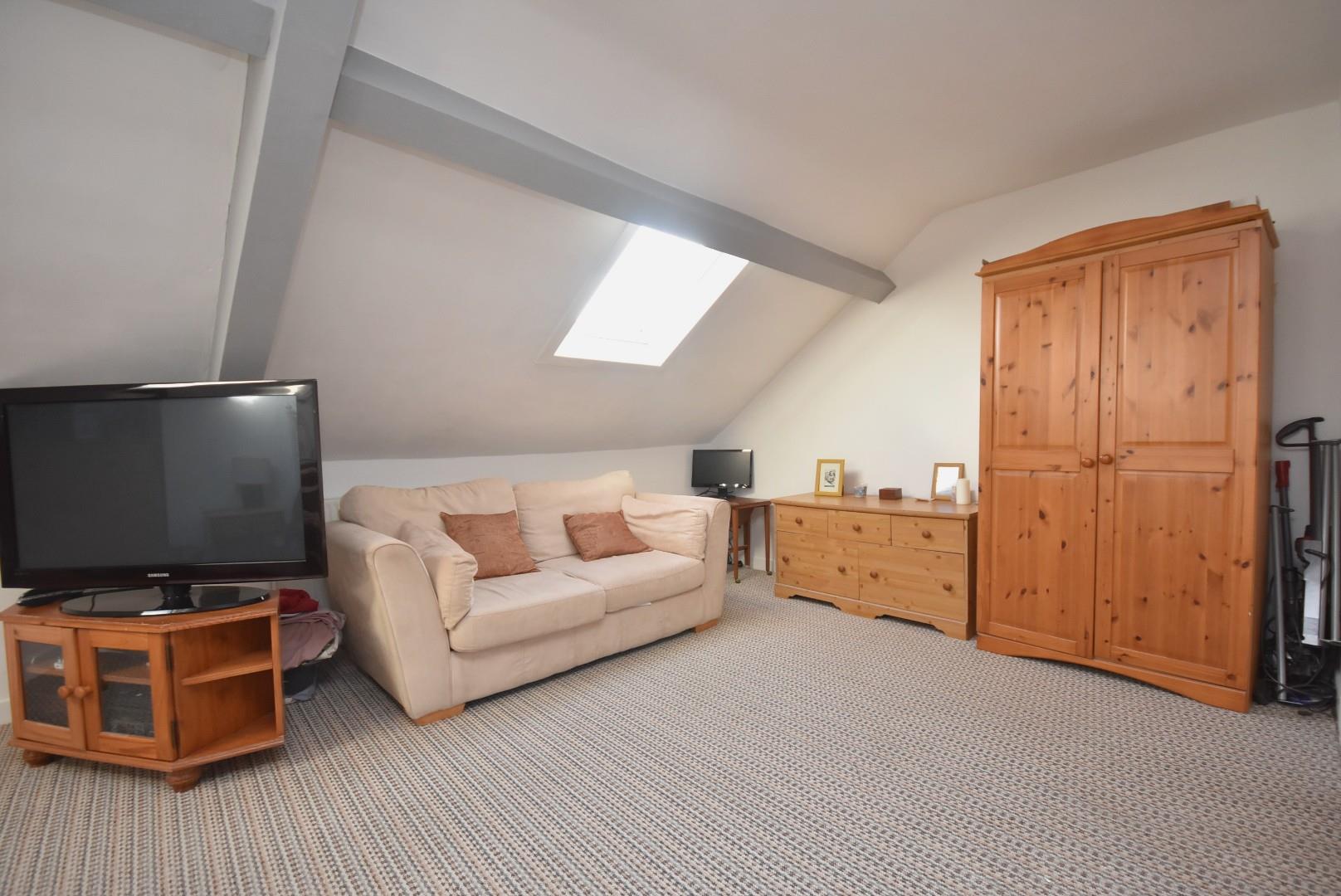 32 Arcot Street, Penarth, CF64 1EU